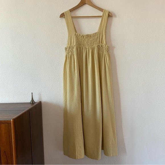 FREE PEOPLE | Delphine Midi Dress in Pampas - Picture 5 of 16